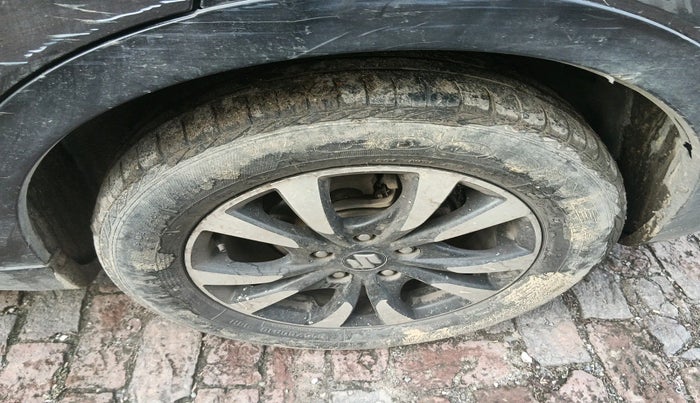 2018 Maruti S Cross ZETA 1.3, Diesel, Manual, 2,89,526 km, tyre