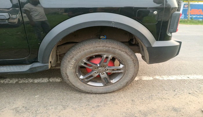 2024 Mahindra Thar LX D 4*4 MT HT, Diesel, Manual, 5,660 km, tyre