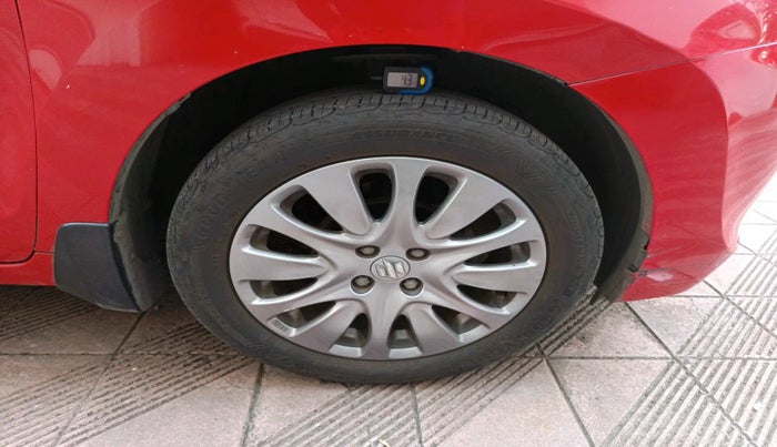 2016 Maruti Baleno ALPHA PETROL 1.2, Petrol, Manual, 51,566 km, tyre