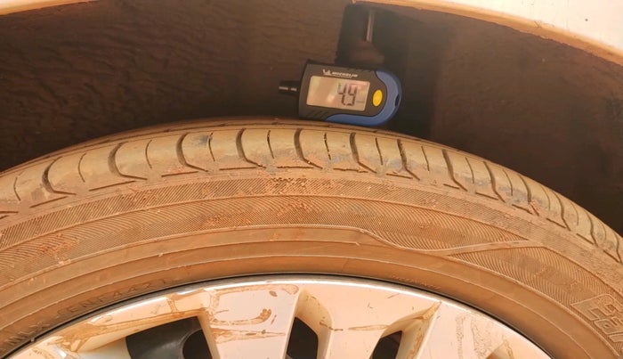 2012 Maruti Ertiga VDI, Diesel, Manual, 80,439 km, tyre