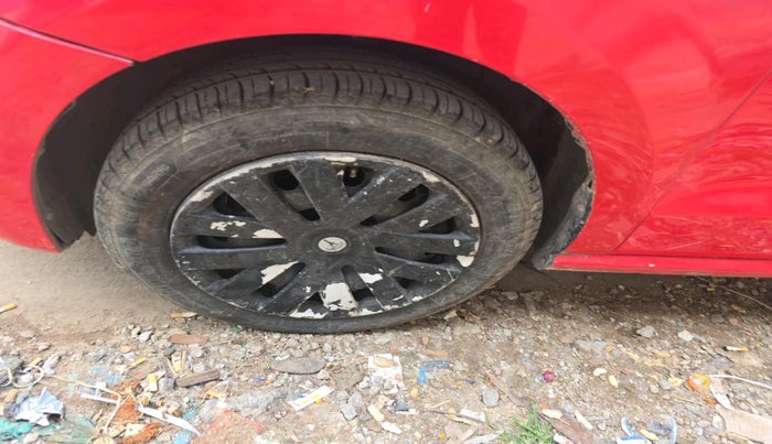2012 Volkswagen Polo COMFORTLINE 1.2L, Diesel, Manual, 1,80,609 km, tyre