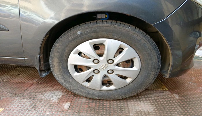 2011 Hyundai i10 MAGNA 1.2, Petrol, Manual, 39,602 km, tyre