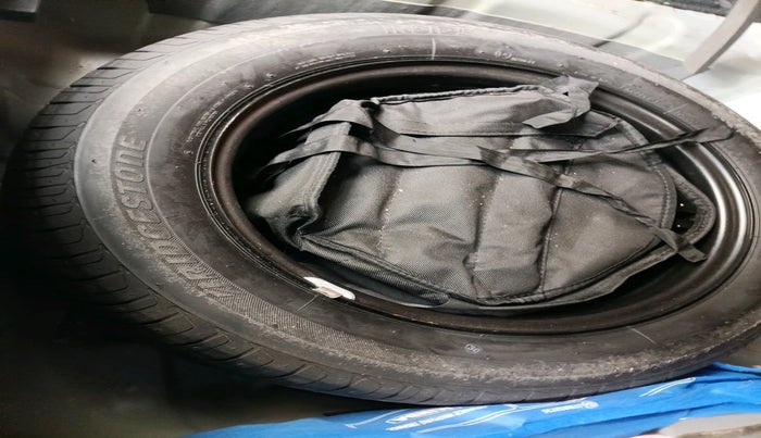 2022 Tata NEXON XM PETROL, Petrol, Manual, 34,962 km, tyre