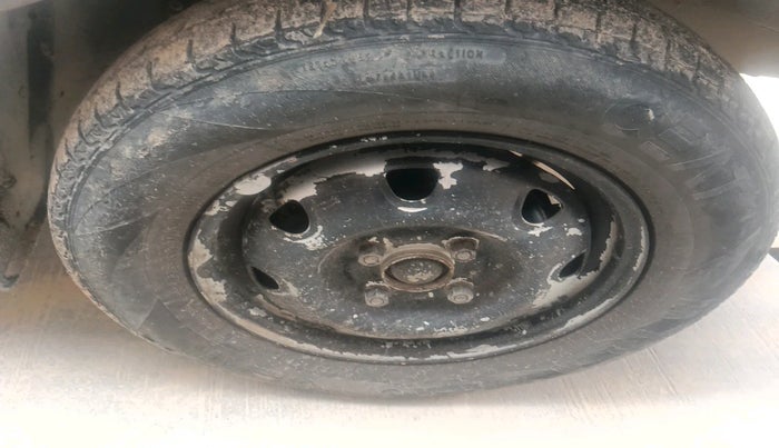 2019 Maruti Eeco 5 STR WITH A/C+HTR, Petrol, Manual, 58,303 km, tyre