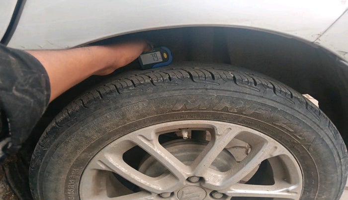 2018 Maruti Swift ZDI, Diesel, Manual, 1,15,393 km, tyre