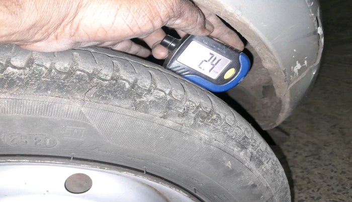2011 Tata Nano LX, Petrol, Manual, 60,251 km, tyre