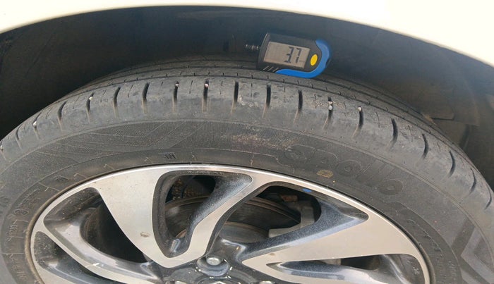 2021 Maruti Baleno ALPHA PETROL 1.2, Petrol, Manual, 64,964 km, tyre