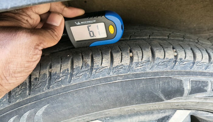 2023 KIA SONET X LINE 1.5 AT, Diesel, Automatic, 30,959 km, tyre