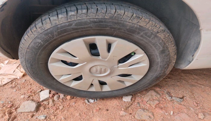 2012 Maruti Swift VDI, Diesel, Manual, 88,274 km, tyre