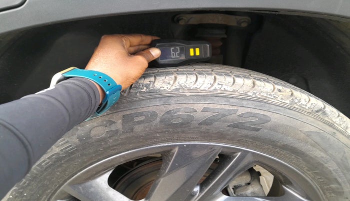 2024 Hyundai Creta E 1.5 PETROL, Petrol, Manual, 9,057 km, tyre
