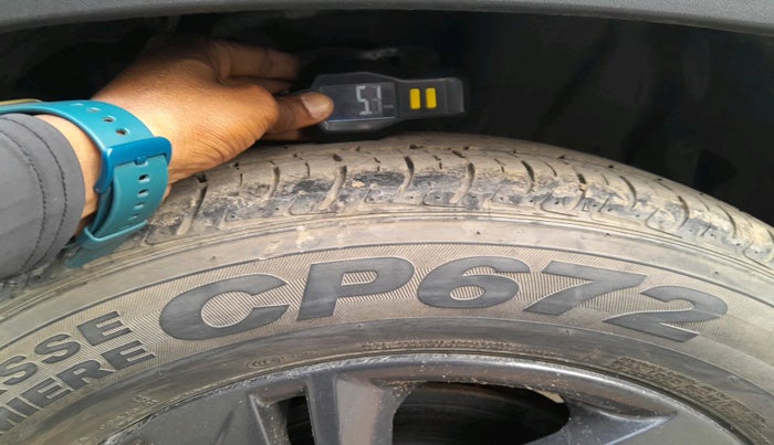 2024 Hyundai Creta E 1.5 PETROL, Petrol, Manual, 9,057 km, tyre