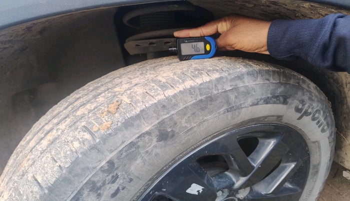 2022 Tata Harrier XT PLUS 2.0L KRYOTEC, Diesel, Manual, 32,367 km, tyre