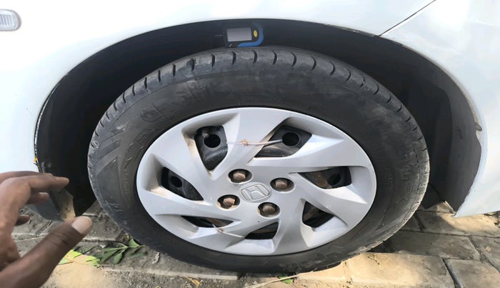 2014 Honda Amaze 1.5L I-DTEC S, Diesel, Manual, 2,27,982 km, tyre