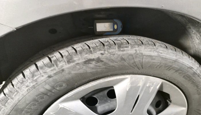 2016 Maruti Wagon R 1.0 VXI, Petrol, Manual, 29,869 km, tyre