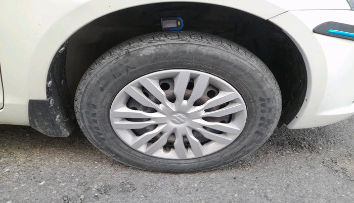 2015 Maruti Swift Dzire VDI, Diesel, Manual, 1,08,368 km, tyre