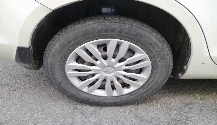 2015 Maruti Swift Dzire VDI, Diesel, Manual, 1,08,368 km, tyre