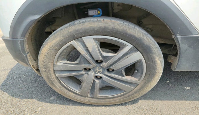 2022 Tata TIAGO NRG XZ MT, Petrol, Manual, 24,995 km, tyre