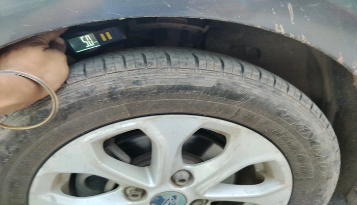 2016 Ford Figo Aspire AMBIENTE 1.5 DIESEL, Diesel, Manual, 1,56,505 km, tyre