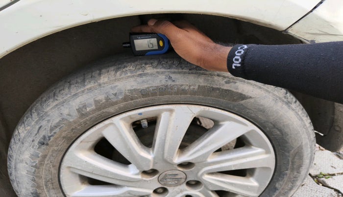 2016 Maruti Swift Dzire ZDI, Diesel, Manual, 1,86,500 km, tyre