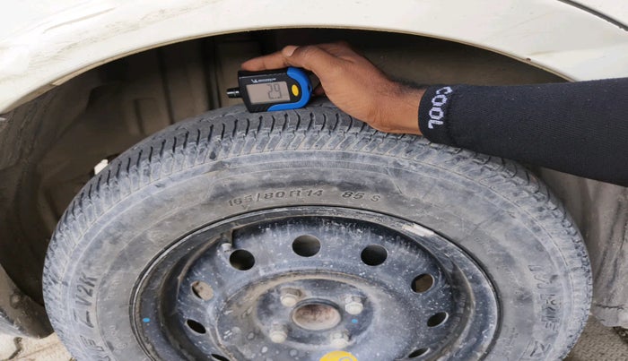 2016 Maruti Swift Dzire ZDI, Diesel, Manual, 1,86,500 km, tyre