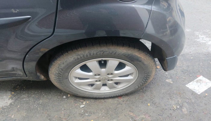 2014 Maruti Ritz ZXI, Petrol, Manual, 87,049 km, tyre
