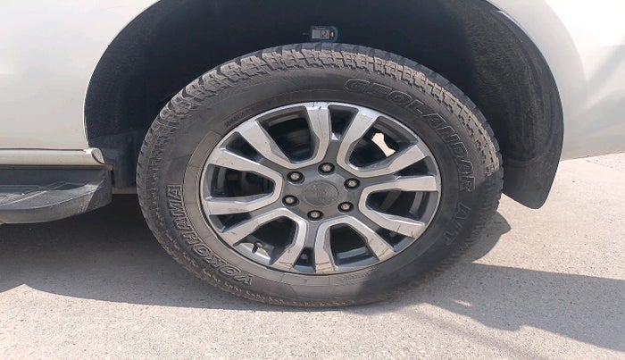2021 Ford Endeavour TITANIUM PLUS 2.0 4X4 AT SUNROOF, Diesel, Automatic, 1,26,422 km, tyre