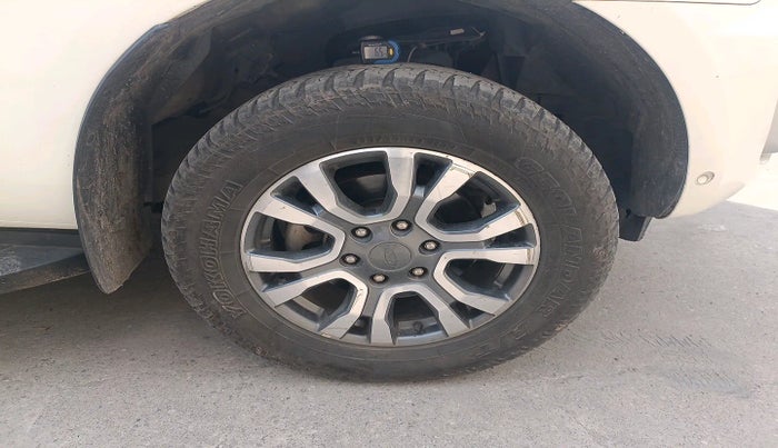 2021 Ford Endeavour TITANIUM PLUS 2.0 4X4 AT SUNROOF, Diesel, Automatic, 1,26,422 km, tyre