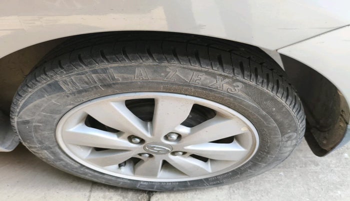2014 Hyundai Xcent S (O) 1.2, Petrol, Manual, 42,886 km, tyre