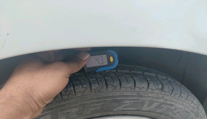 2019 Maruti Alto 800 LXI, Petrol, Manual, 43,517 km, tyre