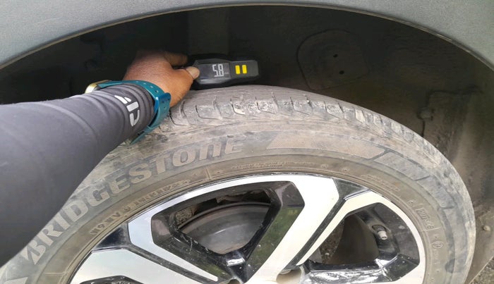 2023 Tata NEXON XM PLUS SUNROOF PETROL, Petrol, Manual, 24,635 km, tyre