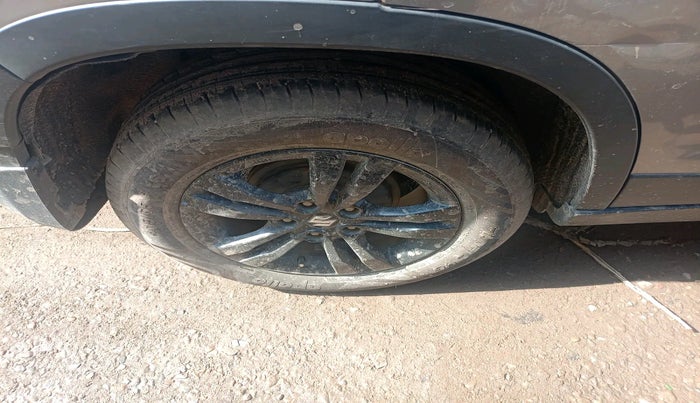 2018 Maruti Vitara Brezza ZDI AMT, Diesel, Automatic, 1,05,507 km, tyre