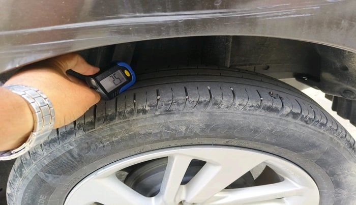 2016 Honda Jazz 1.2L I-VTEC V AT, Petrol, Automatic, 33,353 km, tyre