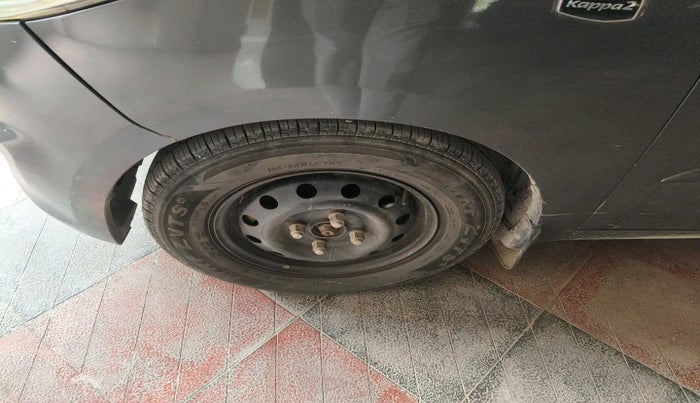 2012 Hyundai i10 SPORTZ 1.2, Petrol, Manual, 1,38,248 km, tyre