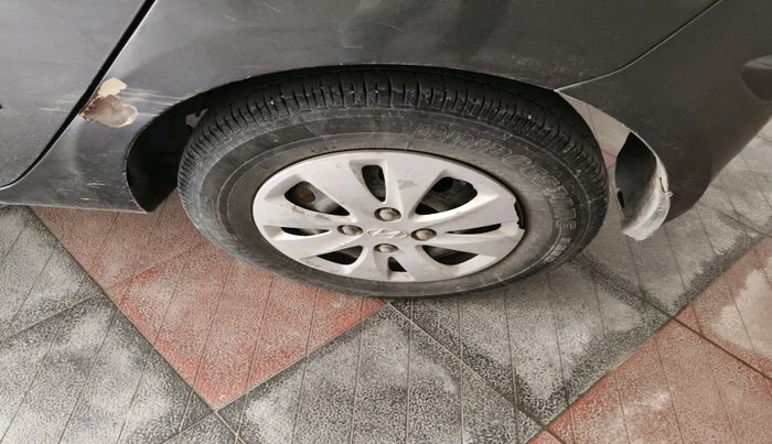 2012 Hyundai i10 SPORTZ 1.2, Petrol, Manual, 1,38,248 km, tyre