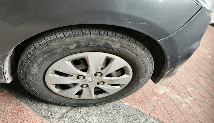 2012 Hyundai i10 SPORTZ 1.2, Petrol, Manual, 1,38,248 km, tyre