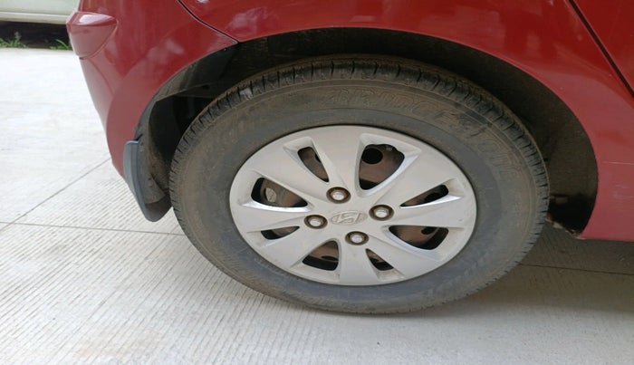 2011 Hyundai i10 SPORTZ 1.2, Petrol, Manual, 99,337 km, tyre