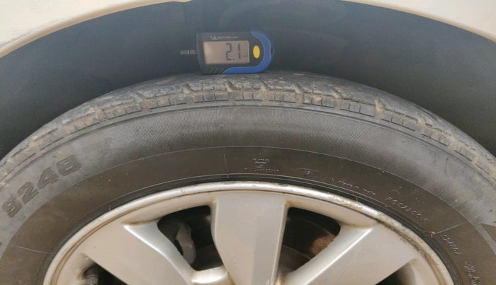 2012 Hyundai i20 SPORTZ 1.2, Petrol, Manual, 72,000 km, tyre