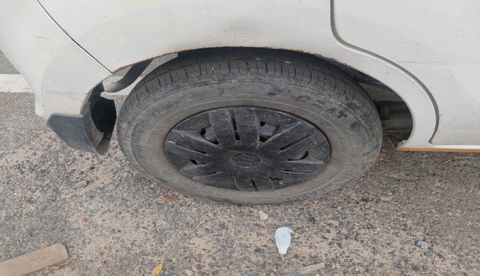 2023 Maruti Alto VXI, Petrol, Manual, 34,853 km, tyre