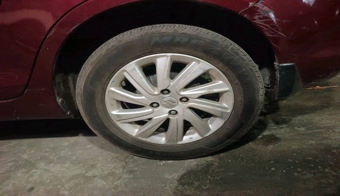 2014 Maruti Swift Dzire ZXI, Petrol, Manual, 61,090 km, tyre