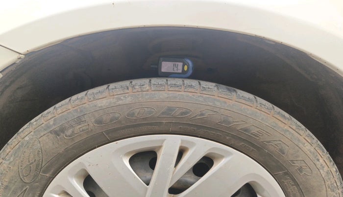 2014 Maruti Swift VDI, Diesel, Manual, 1,53,676 km, tyre