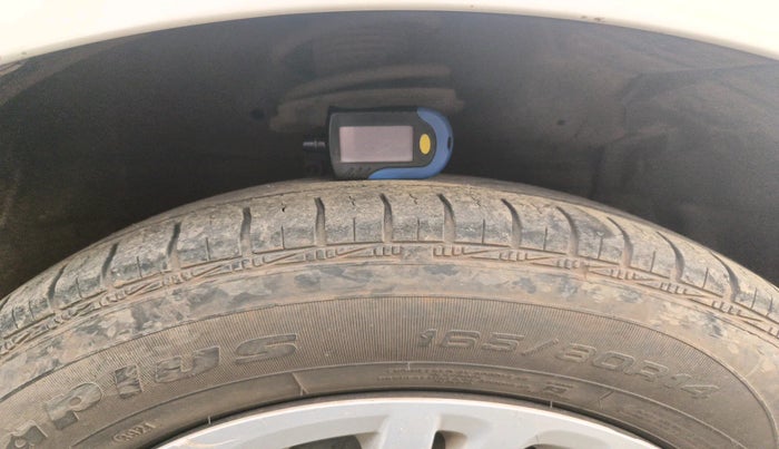 2014 Maruti Swift VDI, Diesel, Manual, 1,53,676 km, tyre
