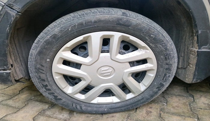 2018 Maruti Vitara Brezza VDI (O), Diesel, Manual, 82,669 km, tyre