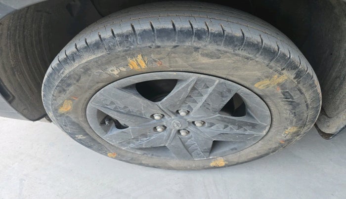 2021 Hyundai Creta S 1.5 PETROL, Petrol, Manual, 34,340 km, tyre