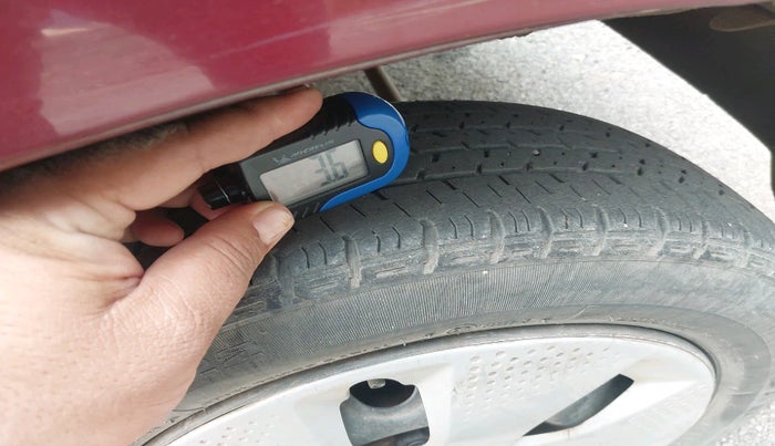 2014 Maruti Alto K10 VXI, Petrol, Manual, 1,02,117 km, tyre