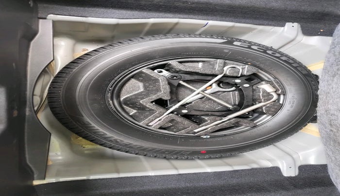 2021 Tata ALTROZ XZ I-TURBO PETROL, Petrol, Manual, 25,793 km, tyre