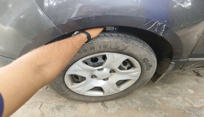 2014 Ford Ecosport TREND 1.5L DIESEL, Diesel, Manual, 1,25,008 km, tyre