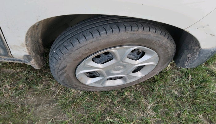 2021 Maruti S PRESSO VXI CNG, Petrol, Manual, 1,56,470 km, tyre