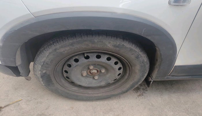 2022 CITROEN C3 FEEL 1.2 DUAL TONE, Petrol, Manual, 28,000 km, tyre