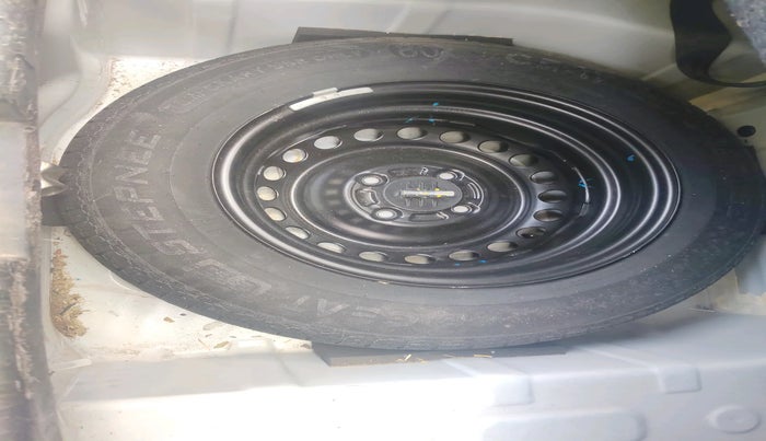 2022 CITROEN C3 FEEL 1.2 DUAL TONE, Petrol, Manual, 28,000 km, tyre