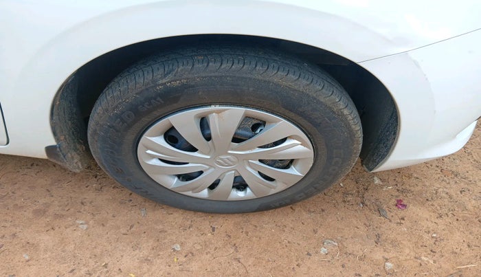 2024 Maruti Swift VXi, Petrol, Manual, 13,264 km, tyre